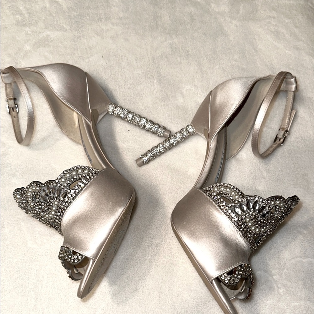 Sophia Webster White - Silver SZ 11 / 41 Royalty Sandles Crystal Heels - Picture 6 of 16